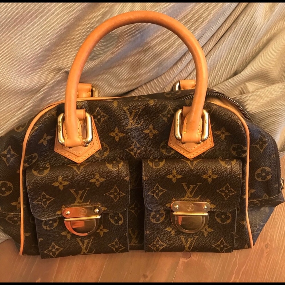 Louis Vuitton Authentic Manhattan PM Bag!! Retired !!!